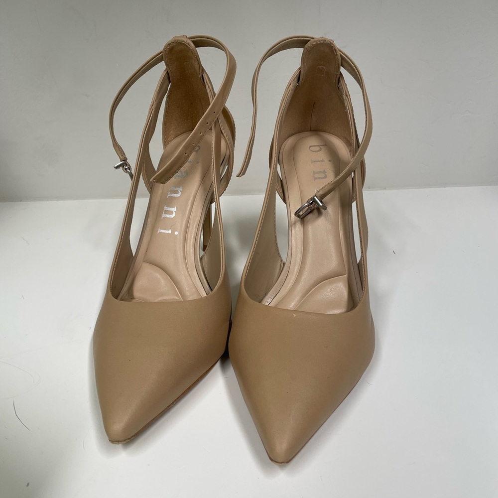 Gianni Bini Teagan Tan heels